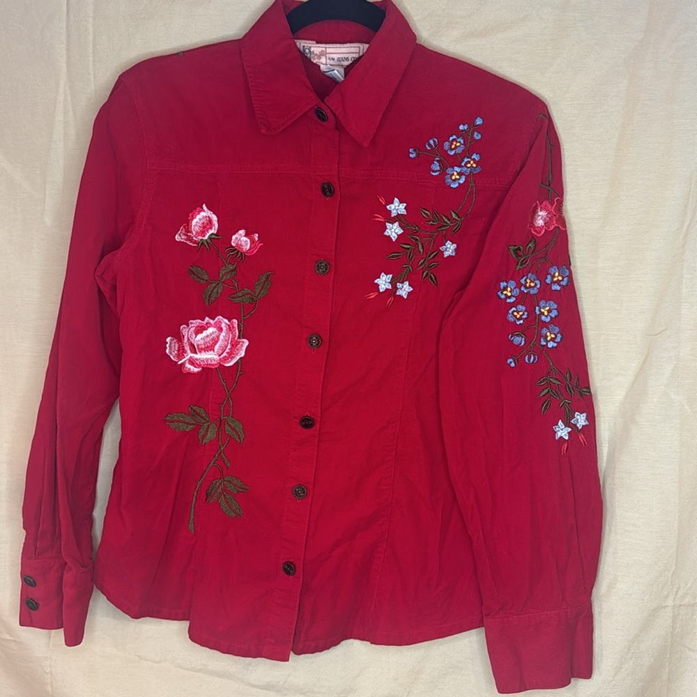 GW Jeans Co. Red, Corduroy, embroidered western shirt. Medium